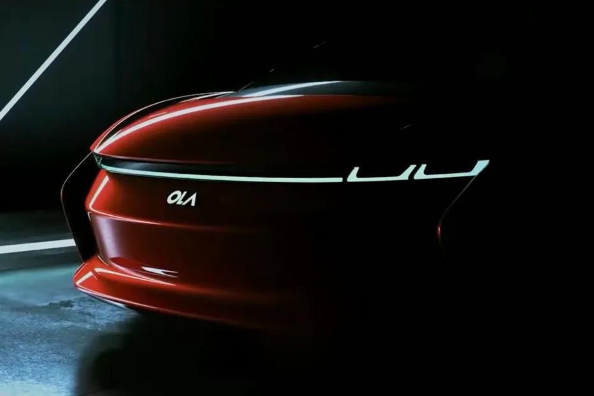 OLA Electric ने फिलहाल Electric Car के प्रोजेक्ट को रद्द कर दिया है. सूत्रों के मुताबिक ओला ओला अब अपना फोकस इलेक्ट्रिक टू-व्हीलर पर करेगी. हालांकि इसे लेकर ओला की तरफ से कोई बायान जारी नहीं किया गया है.