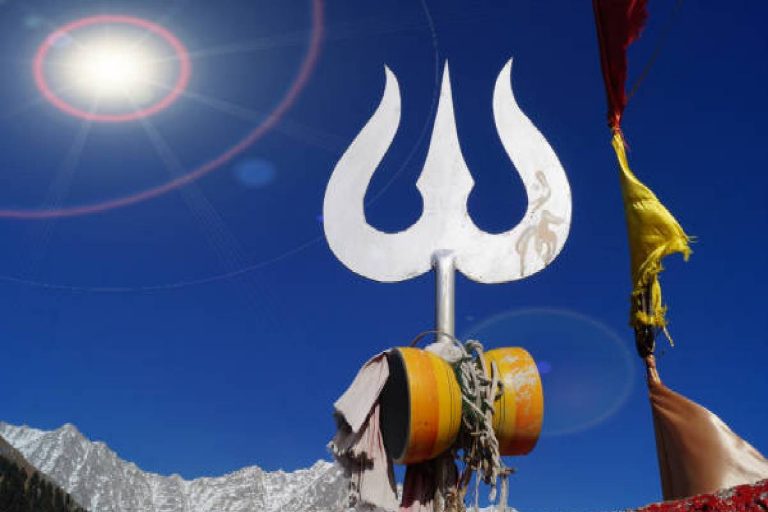 Sawan 2025 : आज से शुरू हो चुका है सावन का महीना? जानें सोमवार व्रत की डेट