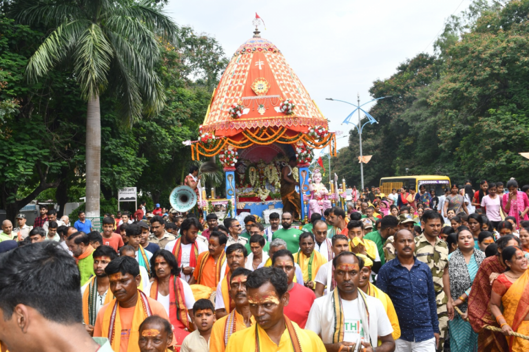 भगवान जगन्नाथ के जयकारे से गूंज उठा बोकारो, बहुरा यात्रा के साथ मौसीबाड़ी से लौटे प्रभु, भक्तों ने खींचा रथ