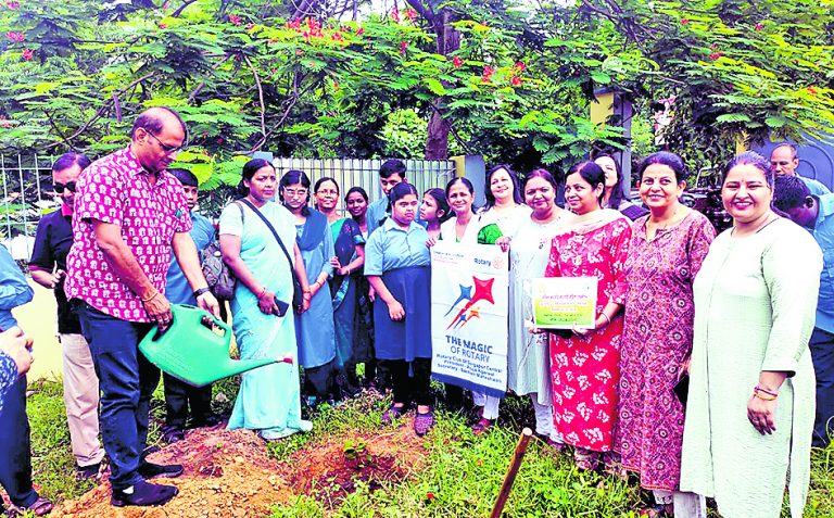 ‘होप’ पुनर्वास केंद्र में चला पौधरोपण अभियान