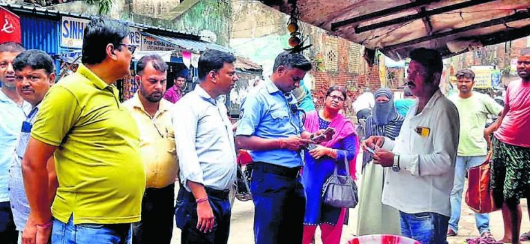 रानीगंज शहर को जाम से उबारने को निगम का चला अभियान