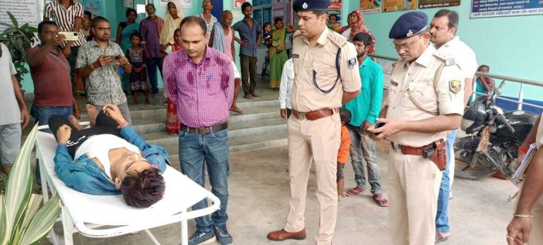 नवोदय विद्यालय में आम के पेड़ पर लटका मिला दसवीं के छात्र का शव