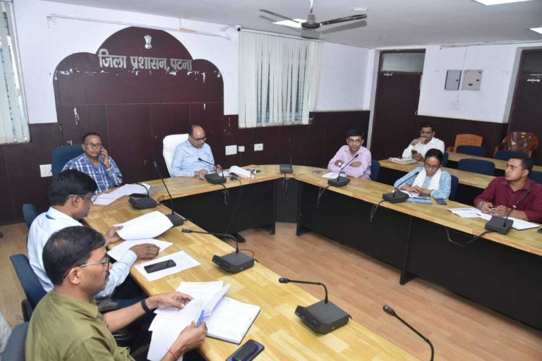 Patna : दाखिल-खारिज में सबसे खराब प्रदर्शन वाले पांच सीओ को शो-कॉज