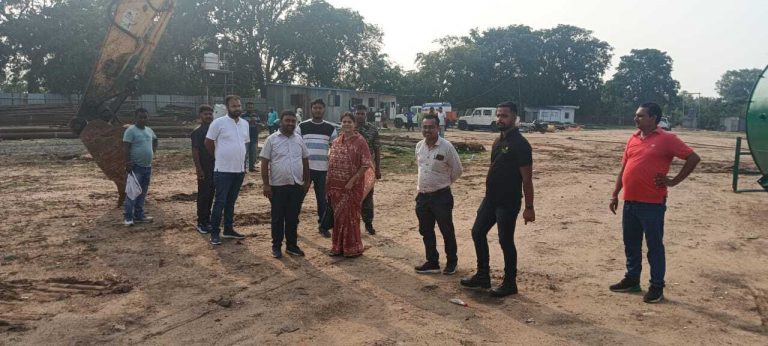 निरसा विधायक ने पुल निर्माण कार्य का लिया जायजा