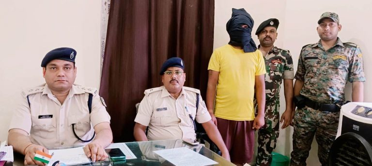 इंस्टाग्राम पर फर्जी आइडी बनाकर लड़की को ब्लैकमेल करने वाला साइबर फ्रॉड गिरफ्तार