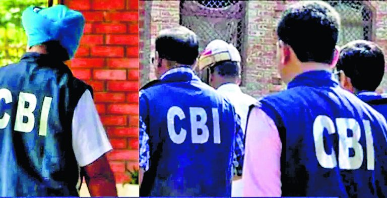 ओएमआर शीट बनाने वाली कंपनी के कर्मियों से पूछताछ
