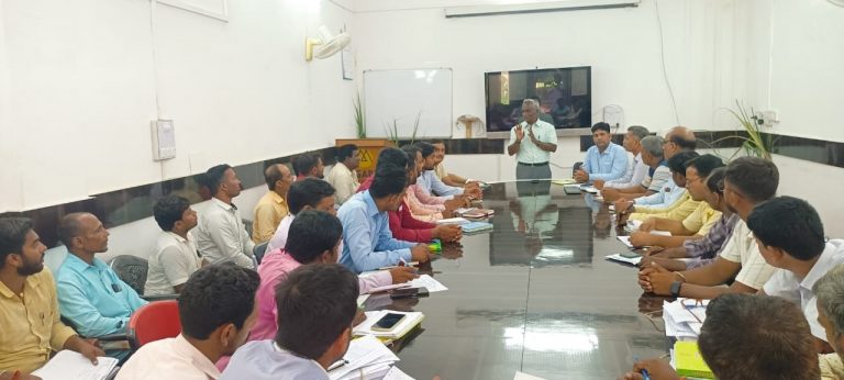 गन्ना रोग की पहचान व रोकथाम से वैज्ञानिक ने कराया अवगत