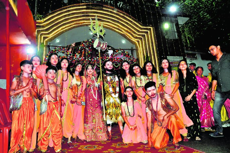 Ranchi News : पहाड़ी मंदिर में सावनोत्सव का शुभारंभ