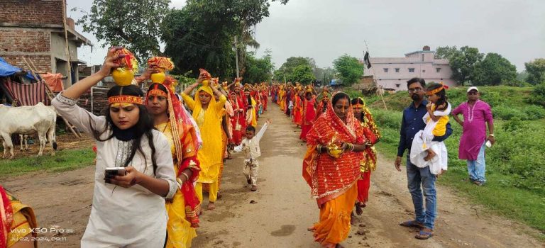 रामदेव खरिका कवालू  में रुद्राभिषेक यज्ञ