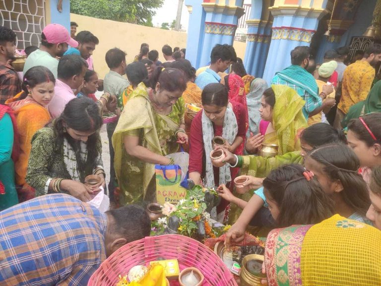 पूजाक हेतु शंकर आयल छी हम पुजारी…