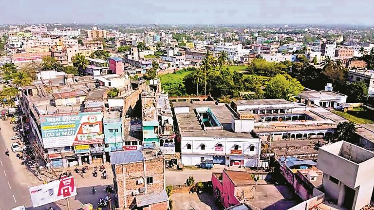 Purnia News : हवाई सेवा की मांग पूरी नहीं हुई, जोर पकड़ रहा एम्स का मुद्दा