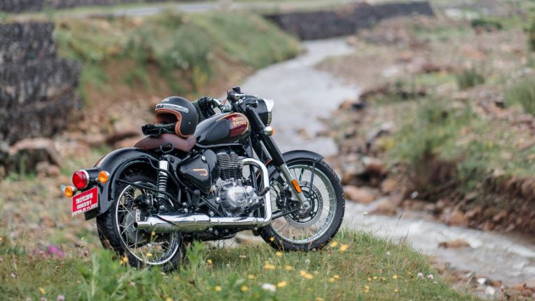 2024 Royal Enfield Classic 350 के बारे में ये तीन बातें आपको जरूर जाननी चाहिए