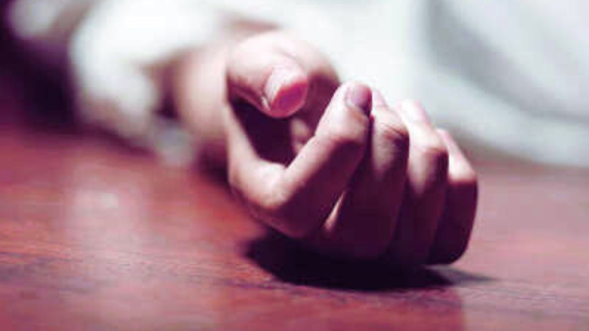 gaya news| The body of an unknown woman was found in a semi-nude state in Gaya, Bihar