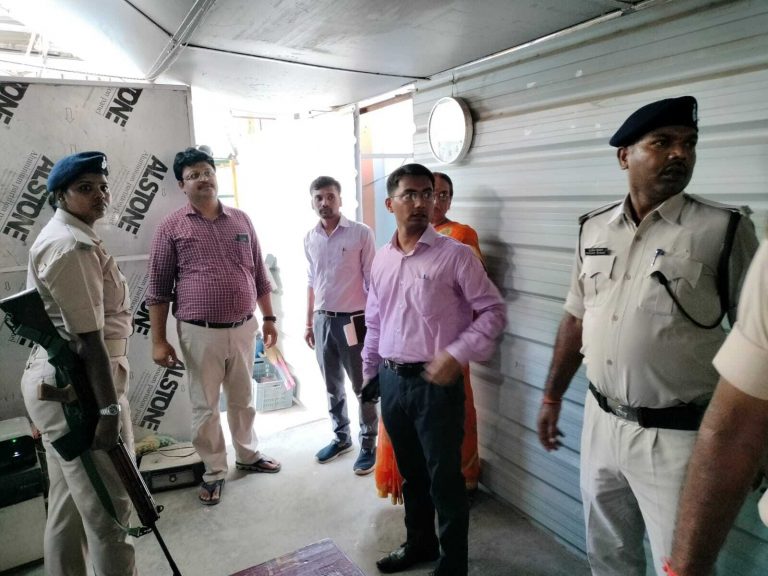 कोचिंग संस्थानों को मानक पूर्ण करने का निर्देश