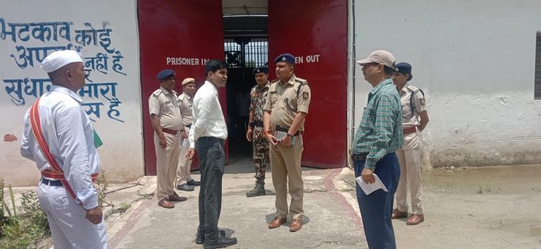 जिलाधिकारी ने किया मंडलकारा का निरीक्षण, दिये कई निर्देश
