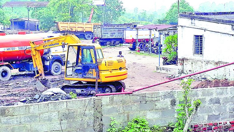 कुल्टी : दामागोड़िया कोलियरी के ठेका कंपनी में चोरों के साथ गार्ड की मुठभेड़, चली गोलियां