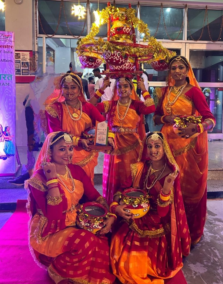 एक भारत श्रेष्ठ भारत कार्यक्रम में पूर्णिया की प्रस्तुति झिझिया की रही धूम