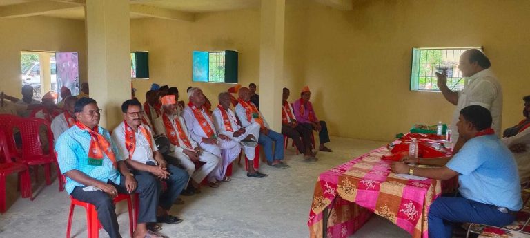 उपचुनाव को लेकर भाजपा कार्यकर्ताओं ने की बैठक