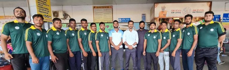 Wresling: सीनियर नेशनल कुश्ती प्रतियोगिता के लिए झारखंड टीम रोहतक गयी