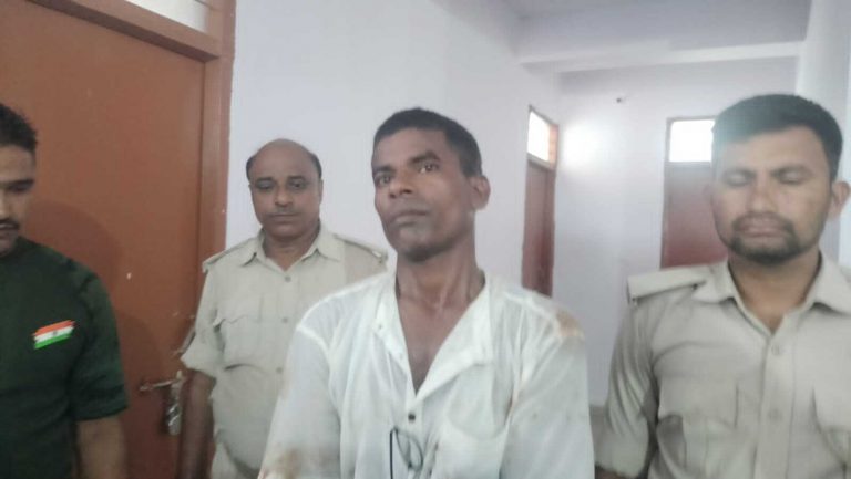 नशे में एसआइ ने एक्साइज थाने के पुलिसकर्मियों पर किया रिवॉल्वर से हमला, निलंबित