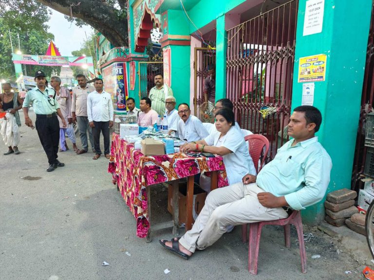 कांवरियों की सुरक्षा में प्रशासन व सेवा में ग्रामीण बने रहे तत्पर
