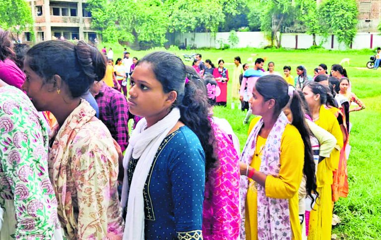 सिपाही भर्ती परीक्षा में 4391 अभ्यर्थी हुए शामिल