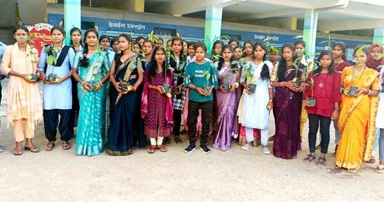 बीसीएम डिग्री कॉलेज में सम्मान समारोह