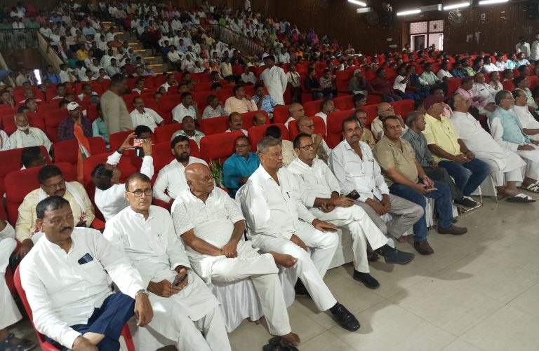 कार्यकर्ता ही कांग्रेस पार्टी की पूंजी : केशव महतो