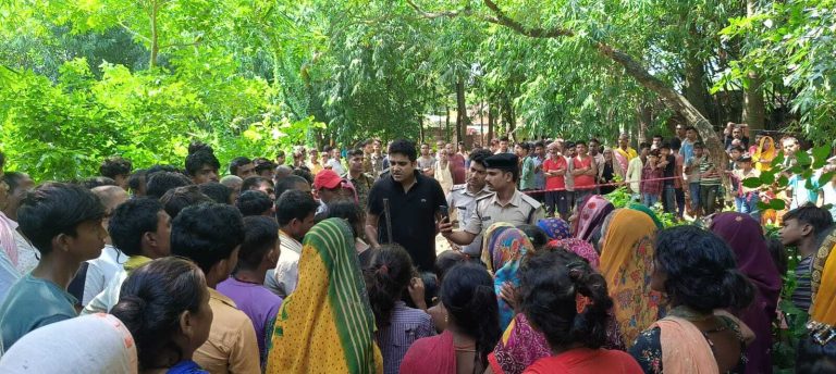 Sitamarhi News : सीतामढ़ी में पीट-पीट गला दबाकर अधेड़ की हत्या