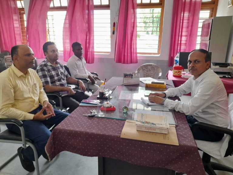 राष्ट्रीय लोक अदालत को ले डीपीआरओ व बीपीआरओ की बैठक संपन्न