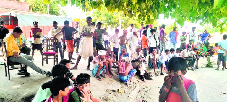 लाछपुर नहर में लापता दो किशोरियां नहीं मिलीं, पूरे दिन खोजती रही एनडीआरएफ की टीम