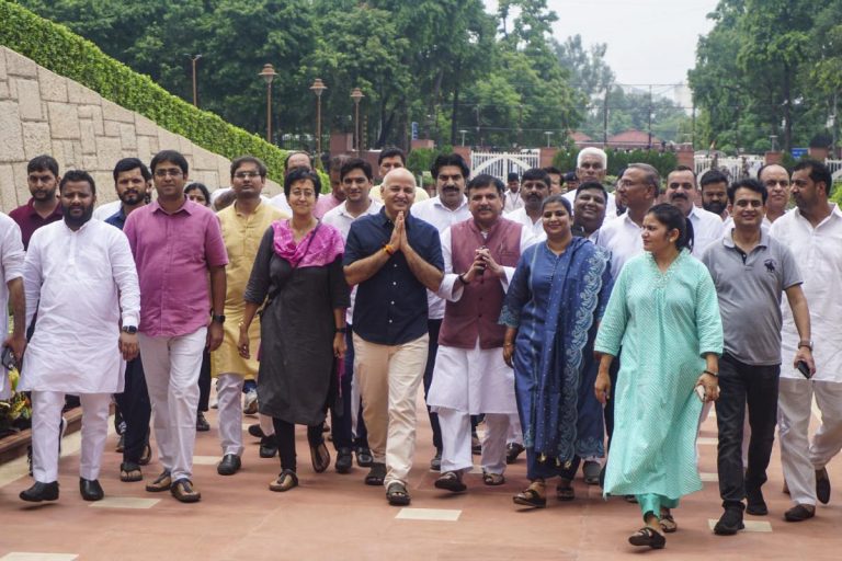 Manish Sisodia ने जेल से बाहर आते ही बीजेपी को घेरा, कहा- हमने देखा कि ओलंपिक में क्या हुआ