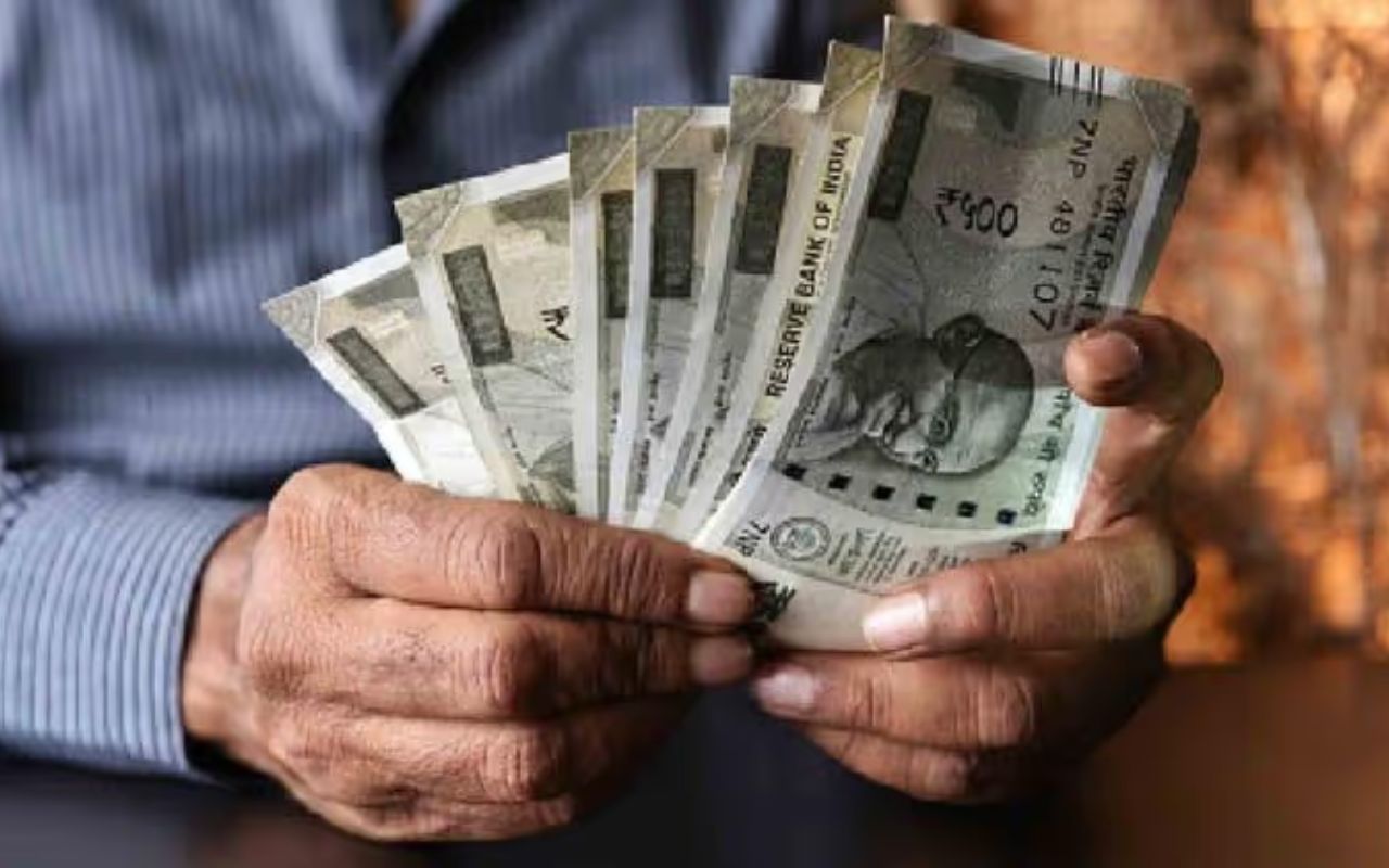 Jharkhand DEO salary stopped