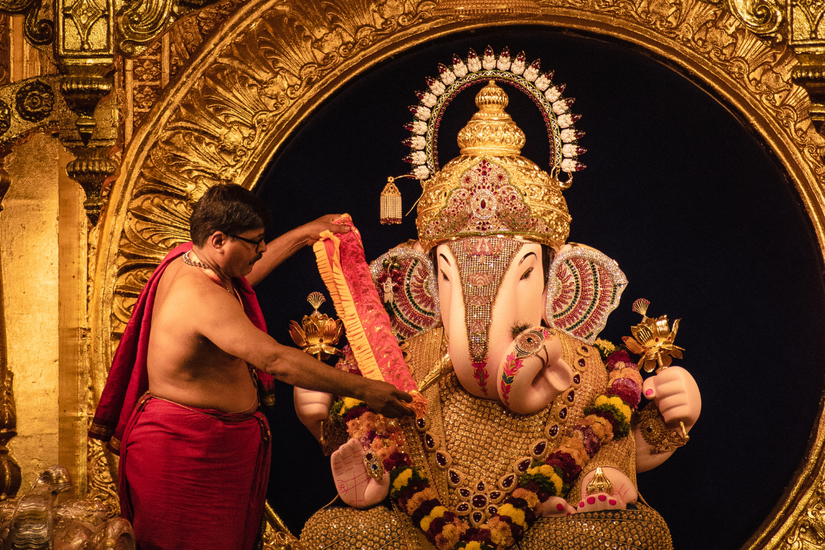 Lord Ganesha Idol: