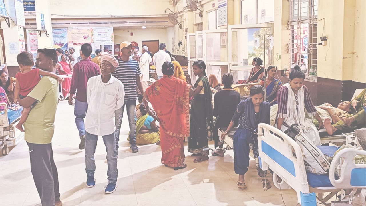 इमरजेंसी में मरीजों की भीड़