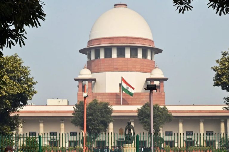 Supreme Court: फीस के अभाव में वंचित छात्र को अब आईआईटी धनबाद में मिलेगा दाखिला 