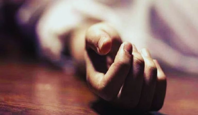 Crime News : धनबाद में मृत मिली महिला, दुष्कर्म के बाद हत्या की आशंका