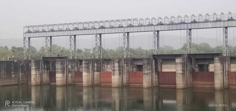 गुमानी बैराज का जलस्तर घटा, पांच दिनों दिनों से जलापूर्ति ठप