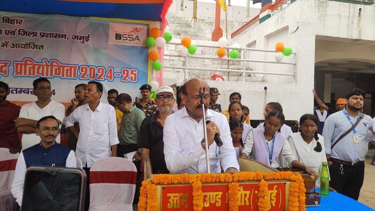 ऊंची कूद में निकिता व शिवम कुमार रहे प्रथम स्थान पर