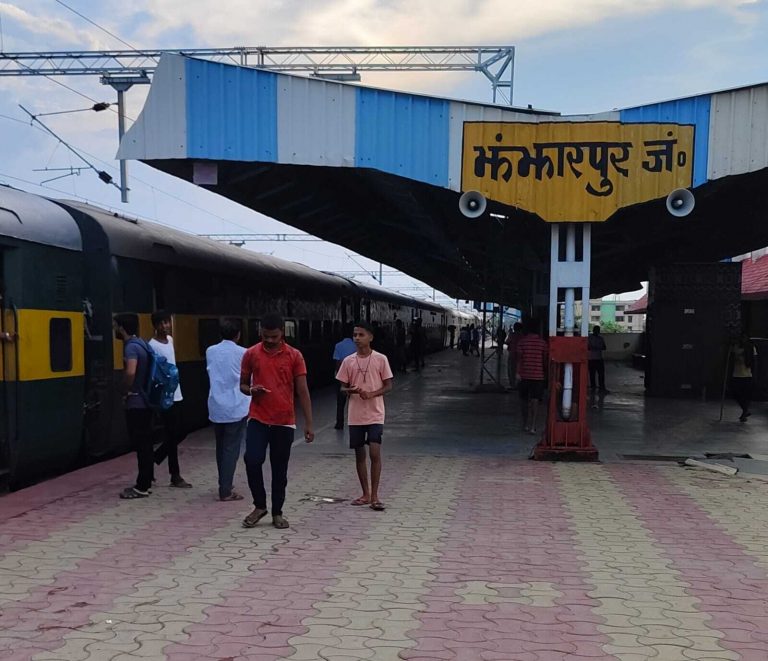 अमृतसर से झंझारपुर के रास्ते कटिहार तक चलेगी पूजा स्पेशल ट्रेन