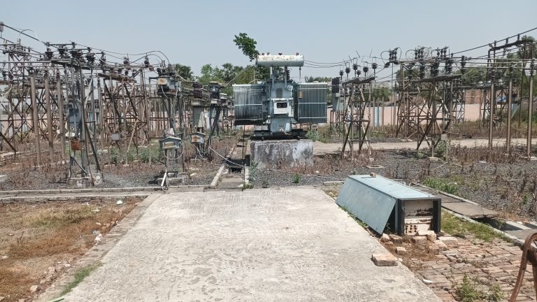 Fault in 33 thousand KVA: बिजली को लेकर वारिसनगर के उपभोक्ता परेशान, 33 हजार केवीए में खराबी