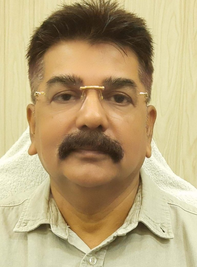 पुल के नीचे नदी की जमीन पर गृहनिर्माण की जांच का आदेश