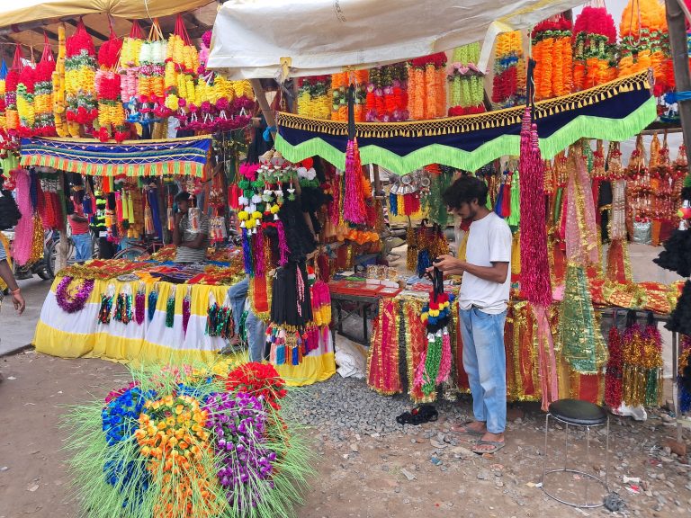 Vishwakarma Puja and Anant Chaturdashi: विश्वकर्मा पूजा व अनंत चतुर्दशी आज, तैयारी पूरी
