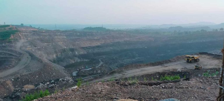 BOKARO NEWS : बारिश ने रोकी कोयला उत्पादन की रफ्तार