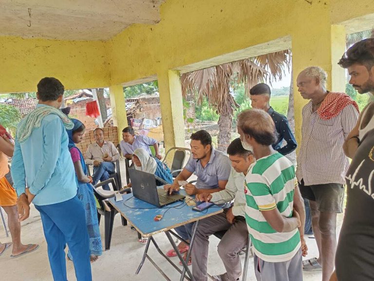 आयुष्मान कार्ड बनाने में जमुई को मिला राज्य में पहला स्थान