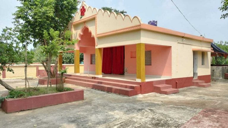 श्रद्धालुओं के लिए अटूट आस्था का केंद्र है कंकाली आश्रम