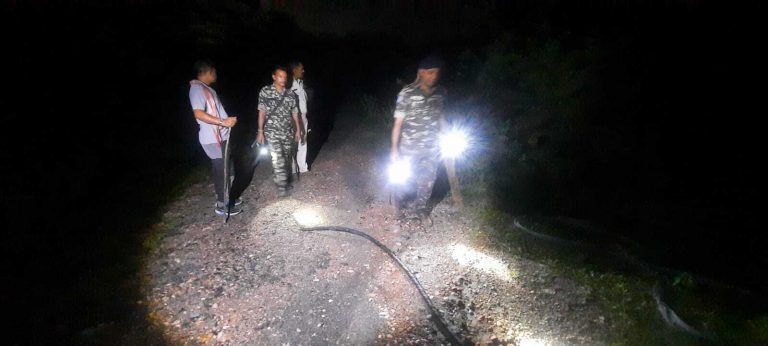 Dhanbad News:चार कर्मियों को जख्मी कर सात लाख का केबल लूटा