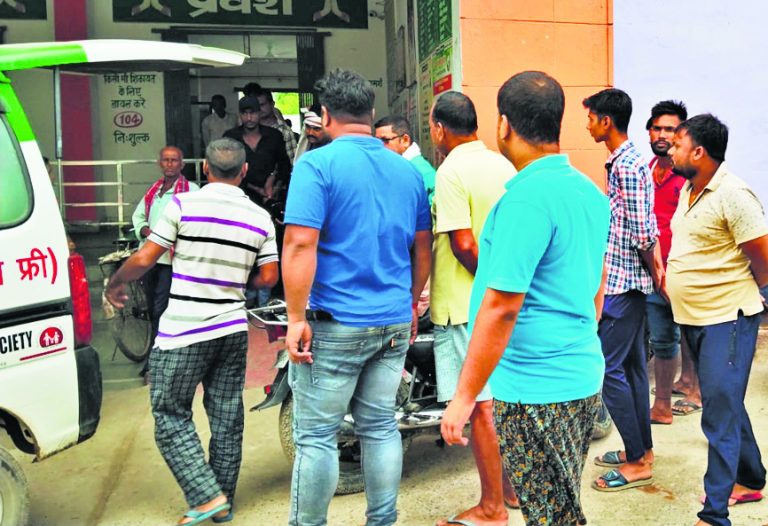 saran news. सोंधी नदी में नहाने के दौरान डूबने से एक युवकी की मौत
