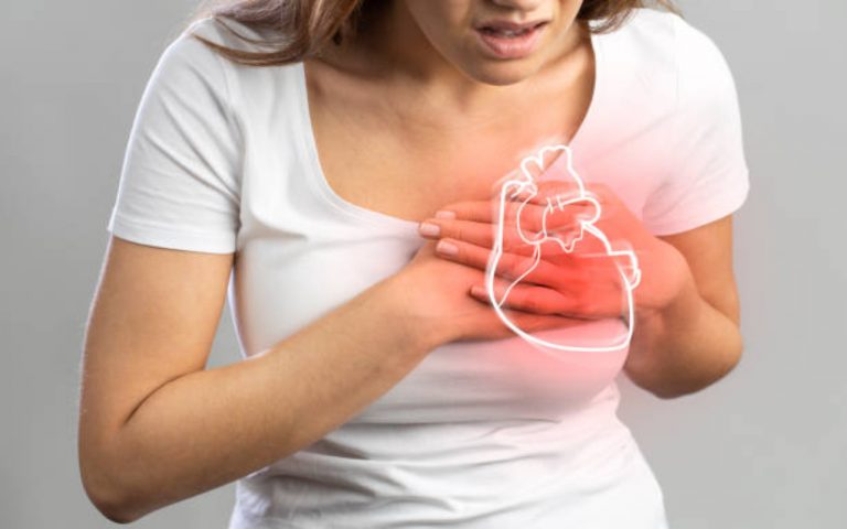 Heart Attack : क्या Belly Fat से होता है हार्ट अटैक का खतरा? जानिए