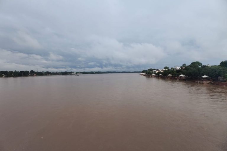 Cyclone Dana Alert: चक्रवात डाना का असर, झारखंड में आज भारी बारिश का अलर्ट, कोल्हान में बंद रहेंगे स्कूल
